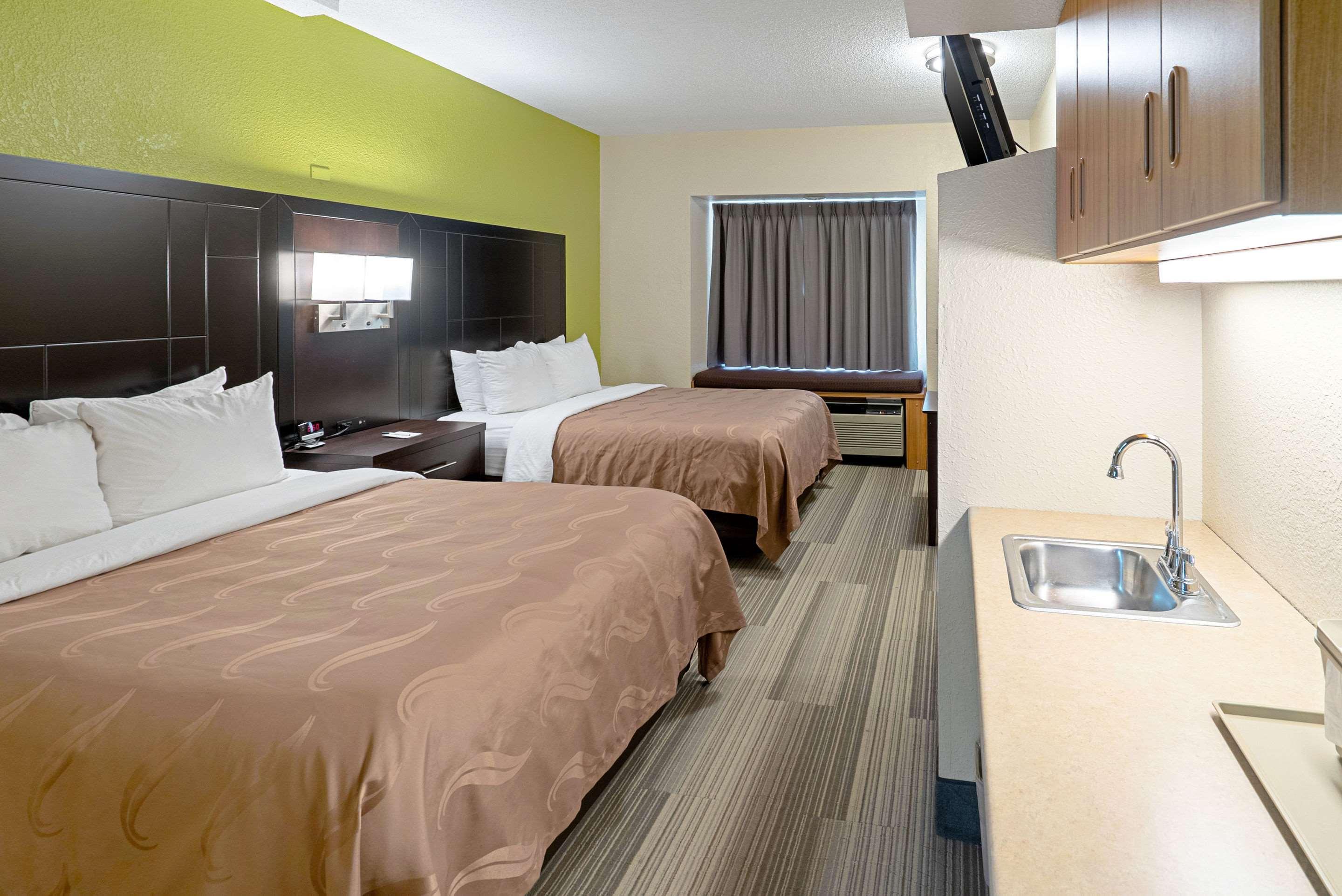 Quality Inn & Suites Robbinsville Eksteriør billede