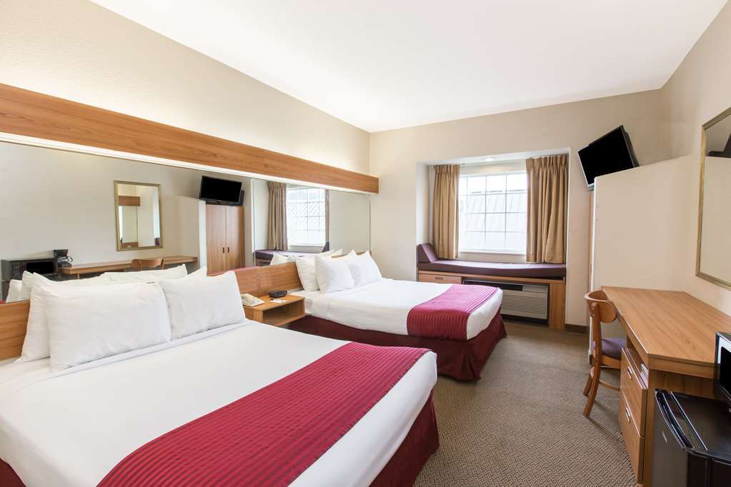 Quality Inn & Suites Robbinsville Værelse billede