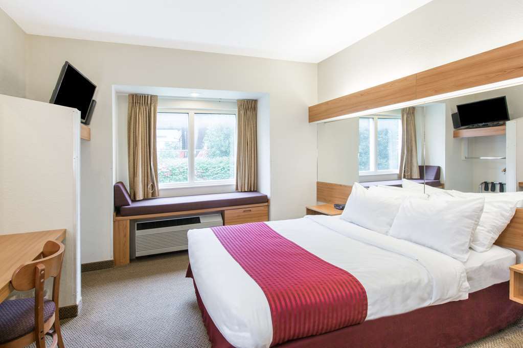 Quality Inn & Suites Robbinsville Værelse billede